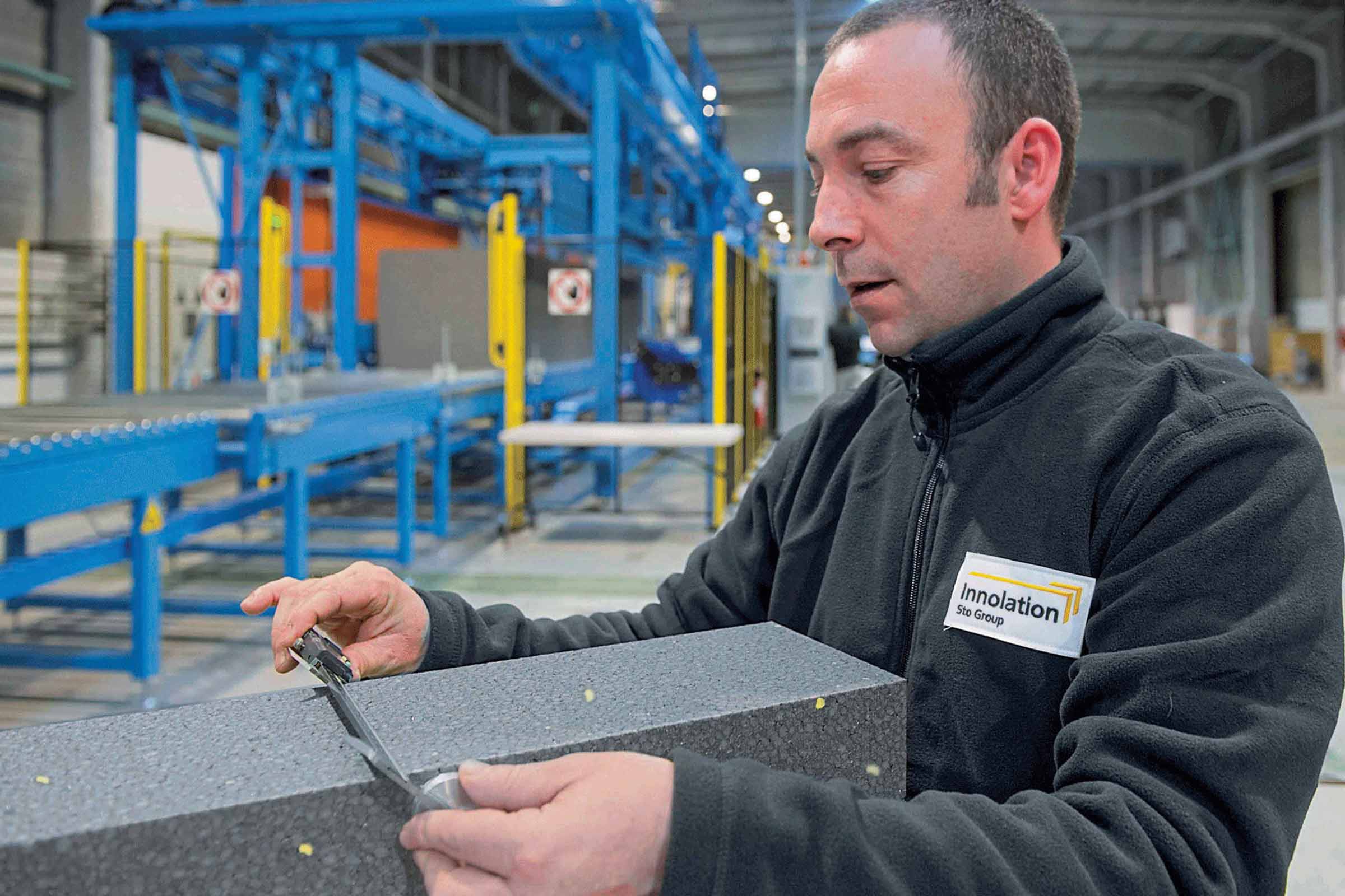 Sto-Panneau Isolant graphité Top31 fabriqué à Amilly