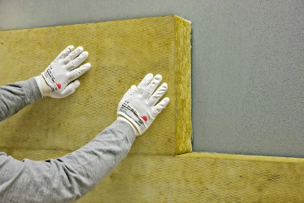 Isolation thermique de la façade 