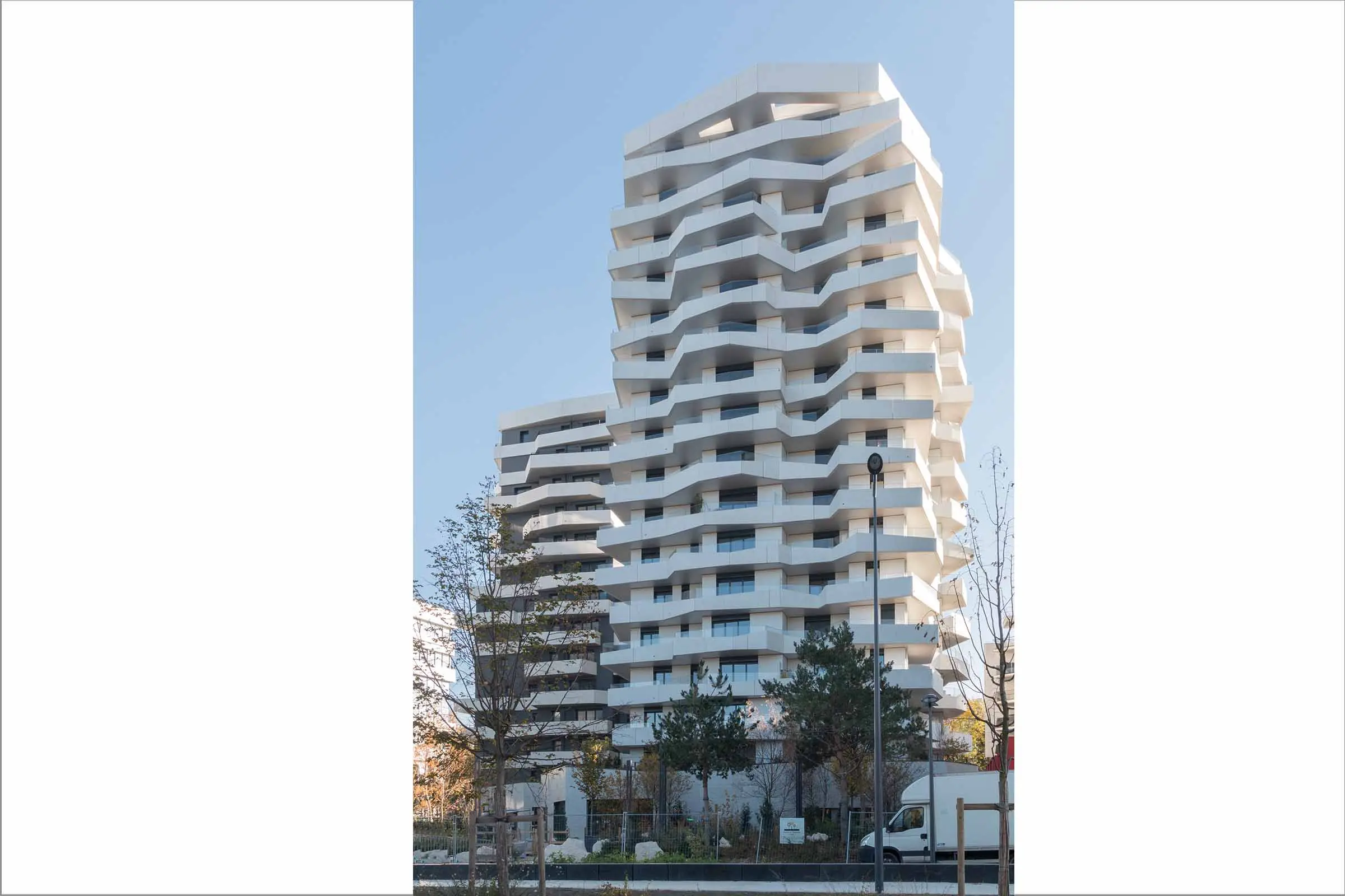 ITE & Bardage ventilé Sto - Programme Haute Définition Issy-Les-Moulineaux_Tour2